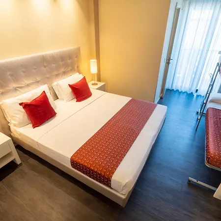 Hotel 2000 Riccione-3